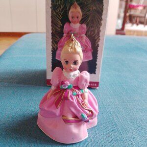 Vintage Hallmark keepsake ornament Cinderella 1995 - new in box
